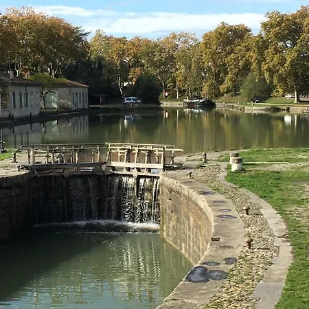 Rum i privatbostad Les Orchidees *